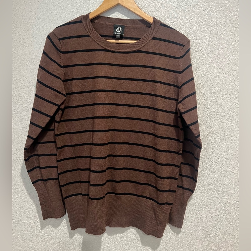 Bobeau Striped Brown and Black Crewneck Sweater, M
